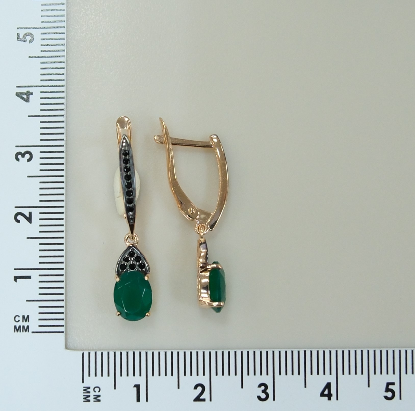 Серебряные серьги с агатами